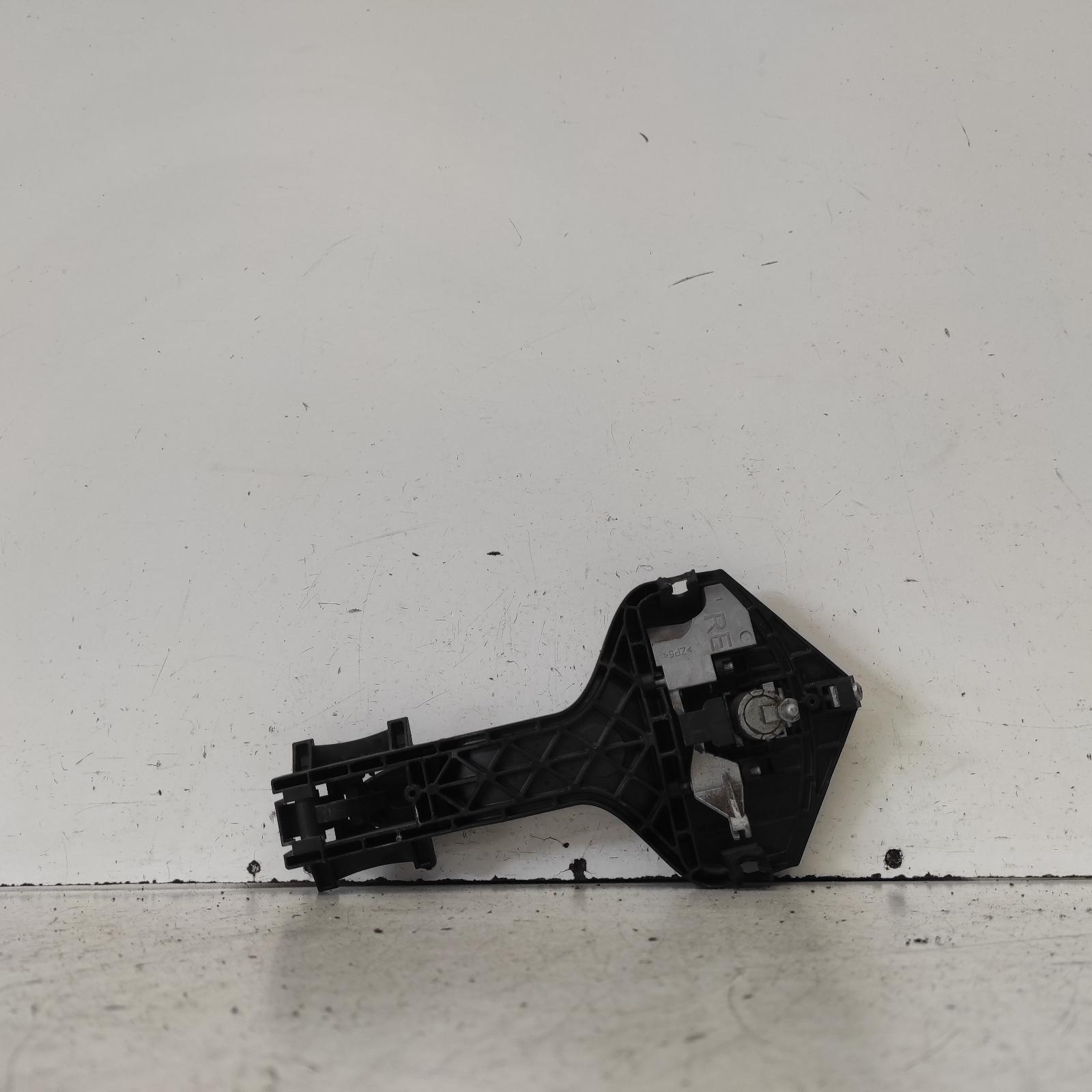 View Auto part Door Handle Mercedes Sprinter 2014