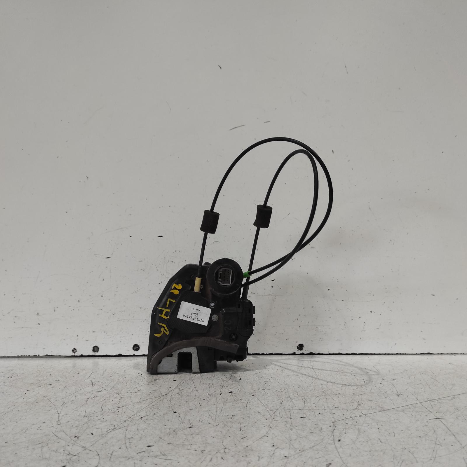 View Auto part Door/Boot/Gate Lock Toyota Rav4 2007