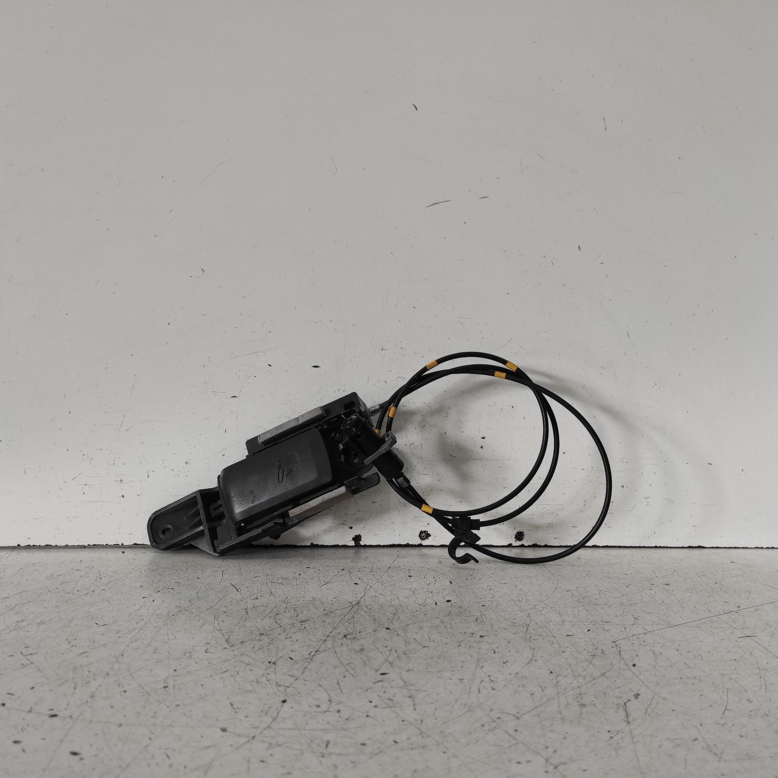 View Auto part Cable Toyota Rav4 2007