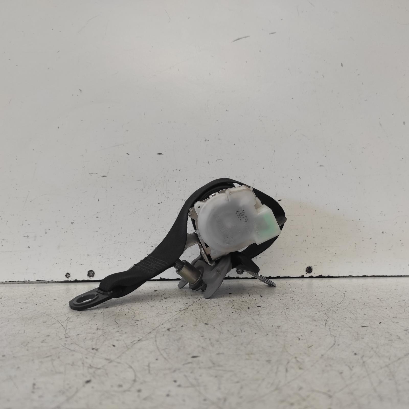 View Auto part Seatbelt/Stalk Toyota Rav4 2007