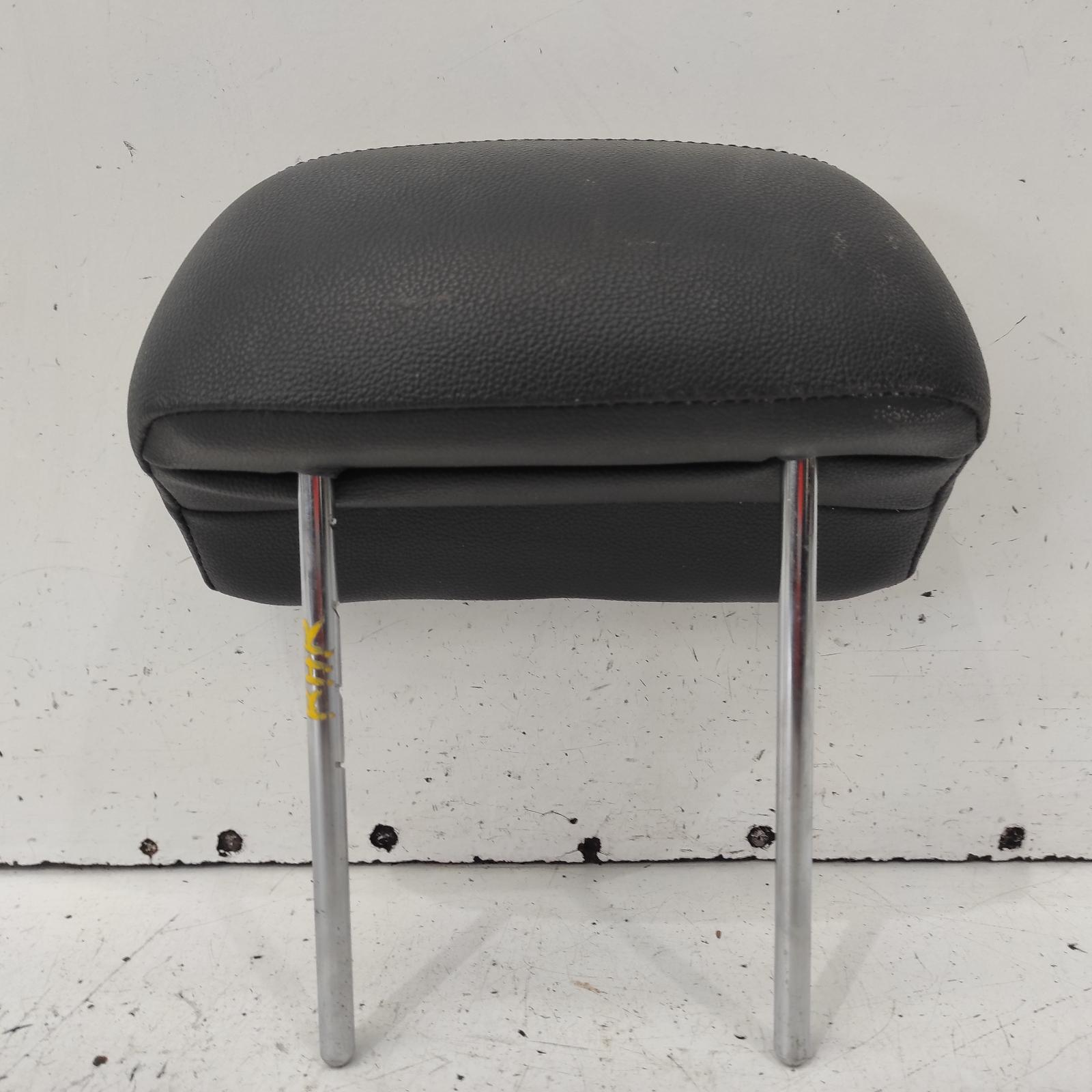 View Auto part Headrest Hyundai Elantra 2014