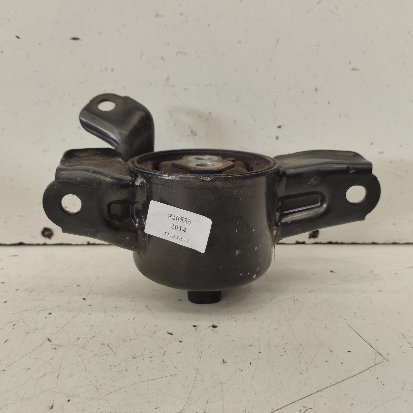 View Auto part Mount Hyundai Elantra 2014