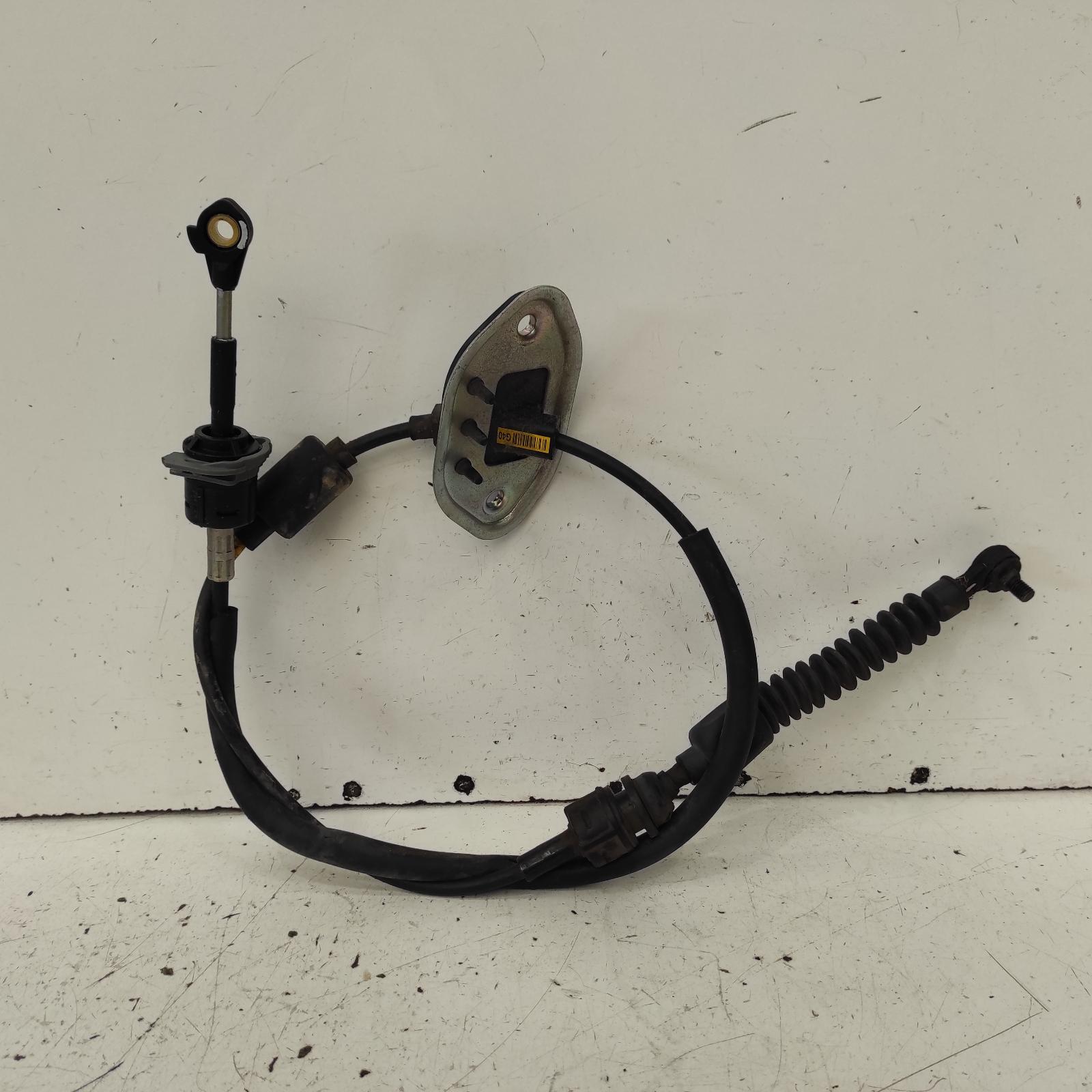 View Auto part Cable Hyundai Elantra 2014