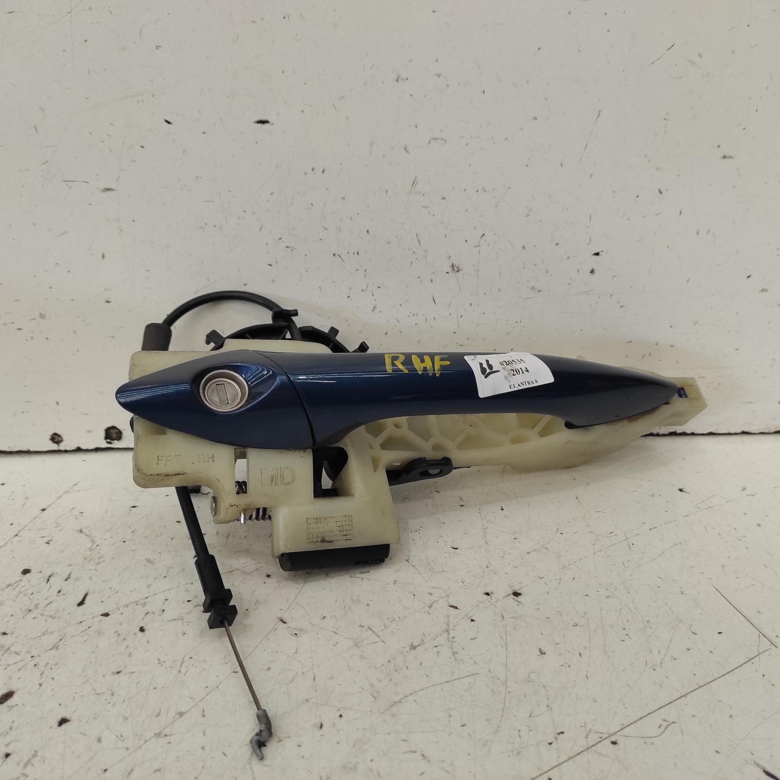 View Auto part Door Handle Hyundai Elantra 2014