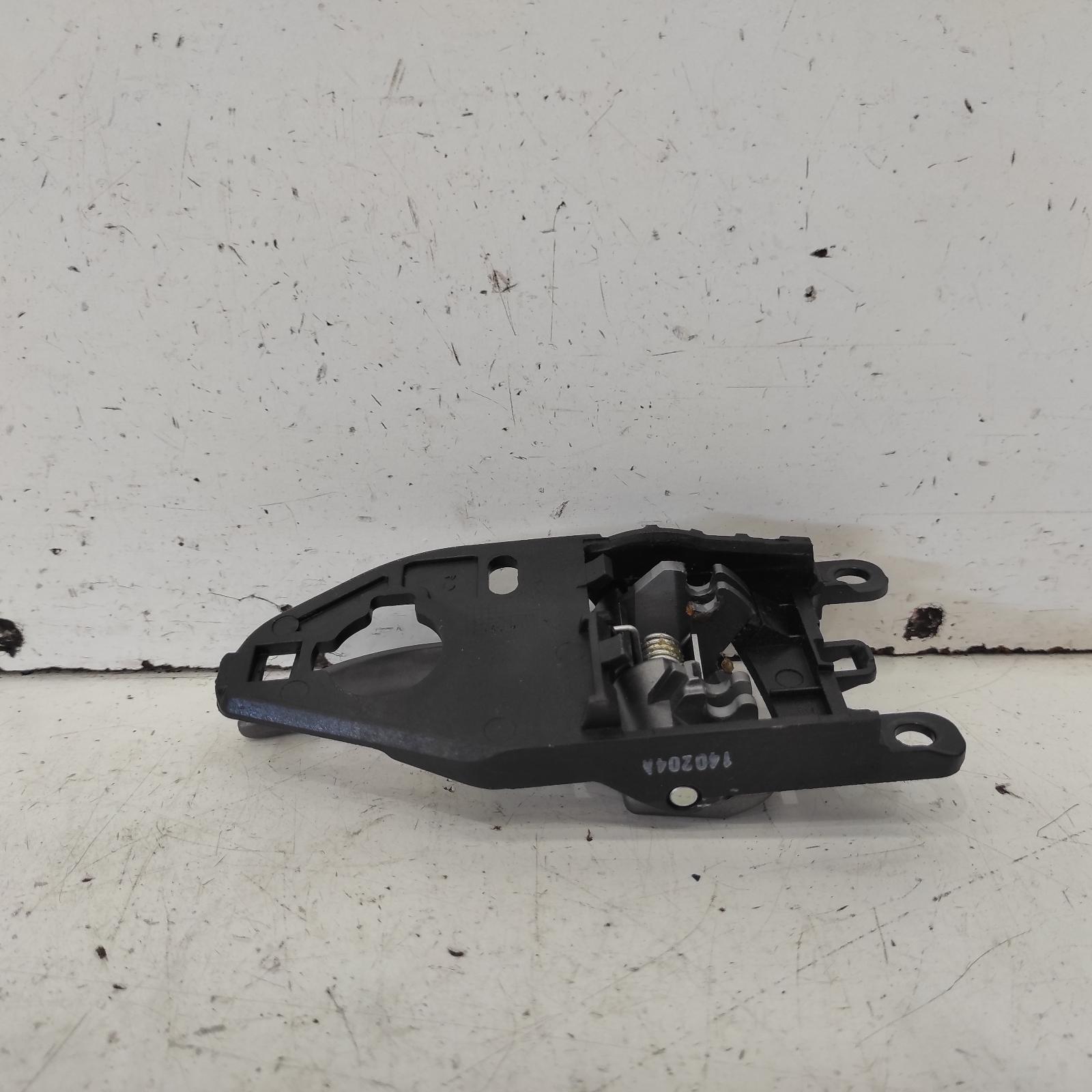 View Auto part Door Handle Hyundai Elantra 2014