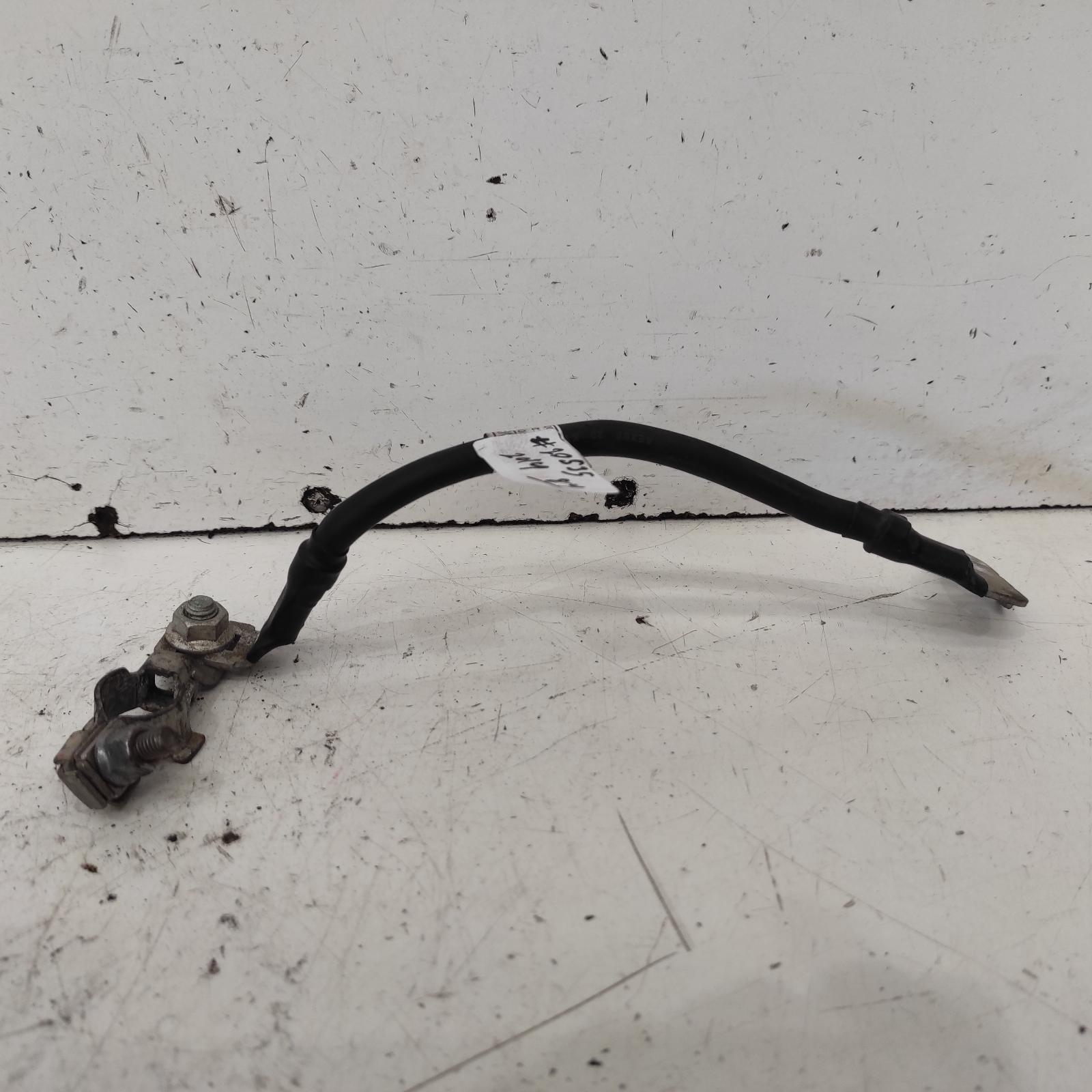 View Auto part Battery Terminal Hyundai Elantra 2014