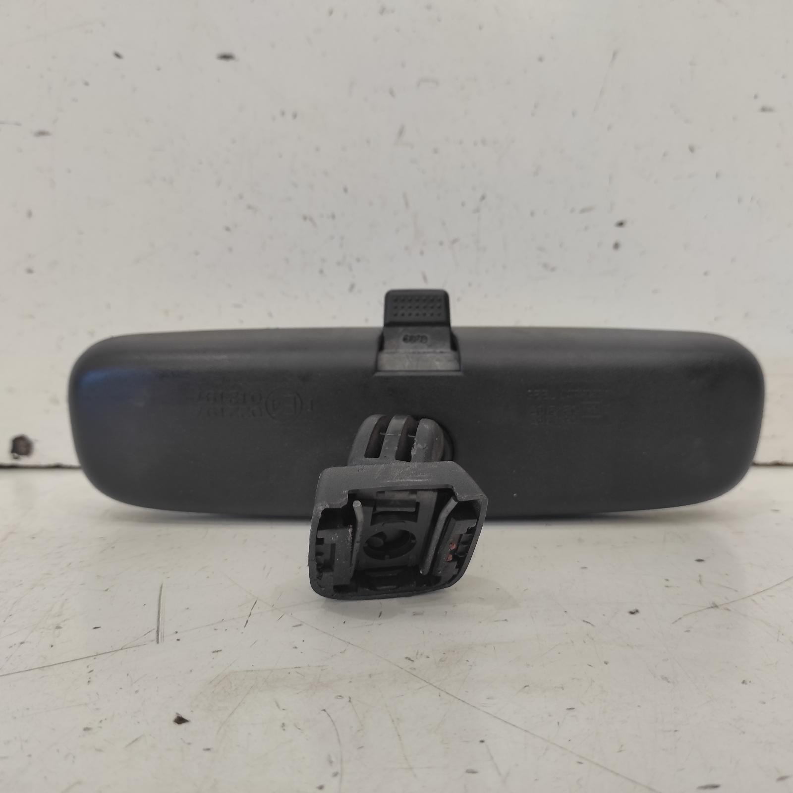 View Auto part Interior Mirror Toyota Hilux 2006