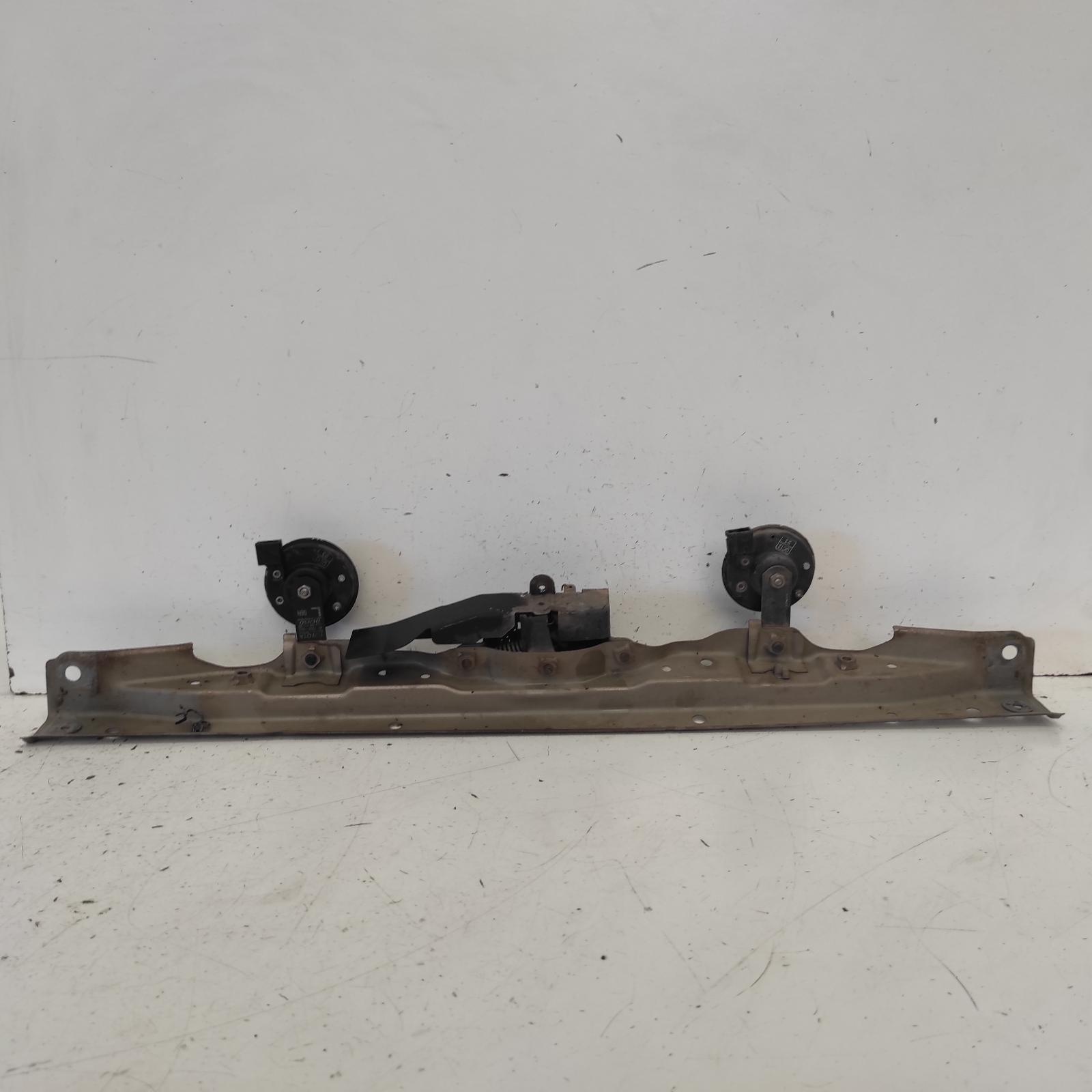 View Auto part Bonnet Lock/Support Toyota Hilux 2006