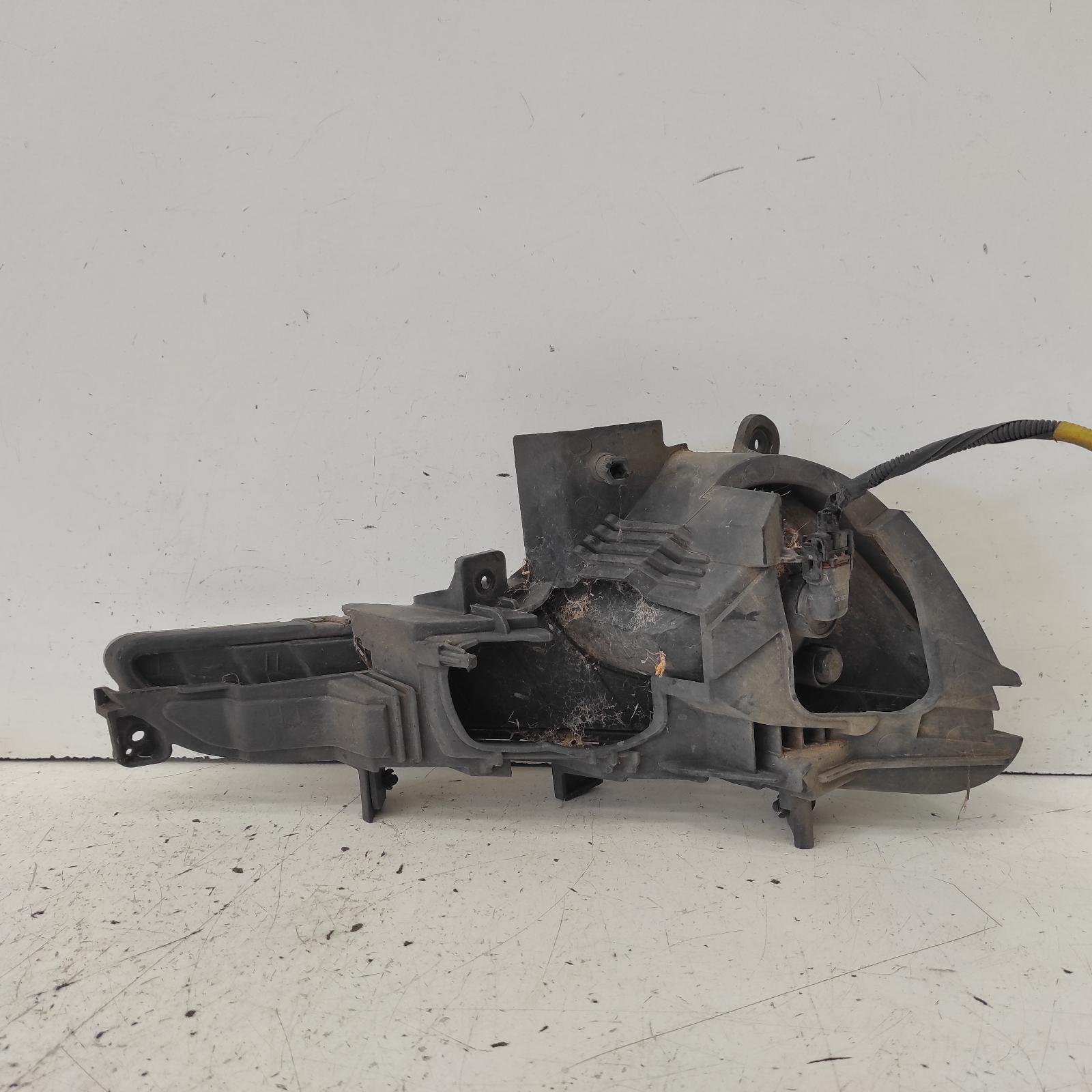 View Auto part Left Indicator/Fog/Side Kia Sportage 2011