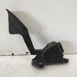 View Auto part Pedal Assembly Toyota Prado 2003