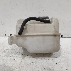 View Auto part Overflow Bottle Hyundai Ix35 2010