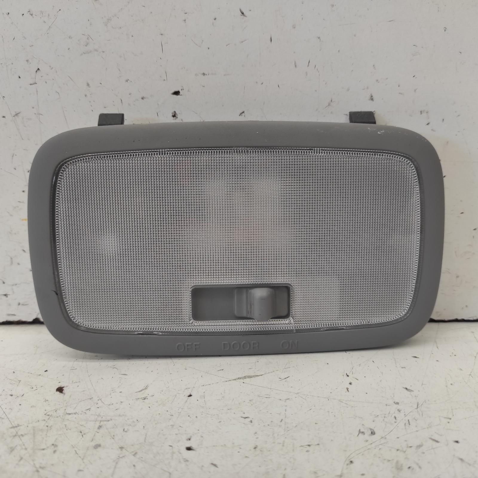View Auto part Courtesy Light Hyundai Elantra 2008