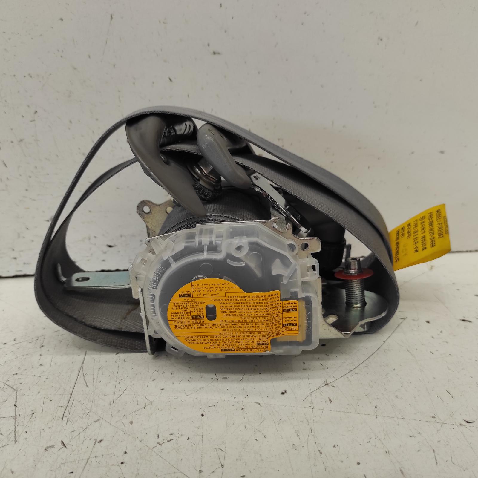 View Auto part Seatbelt/Stalk Hyundai Elantra 2008