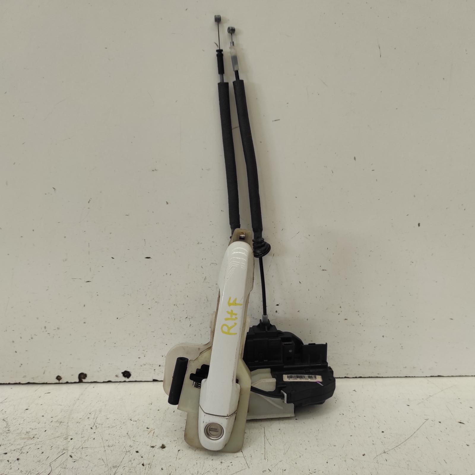 View Auto part Door Handle Hyundai Elantra 2008