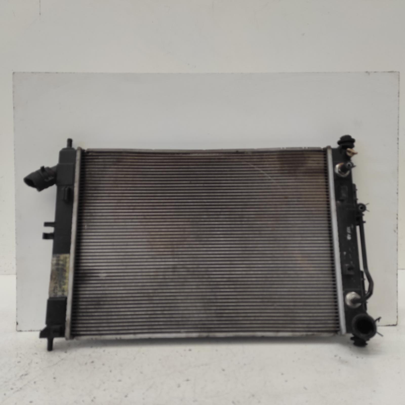View Auto part Radiator Hyundai Elantra 2014