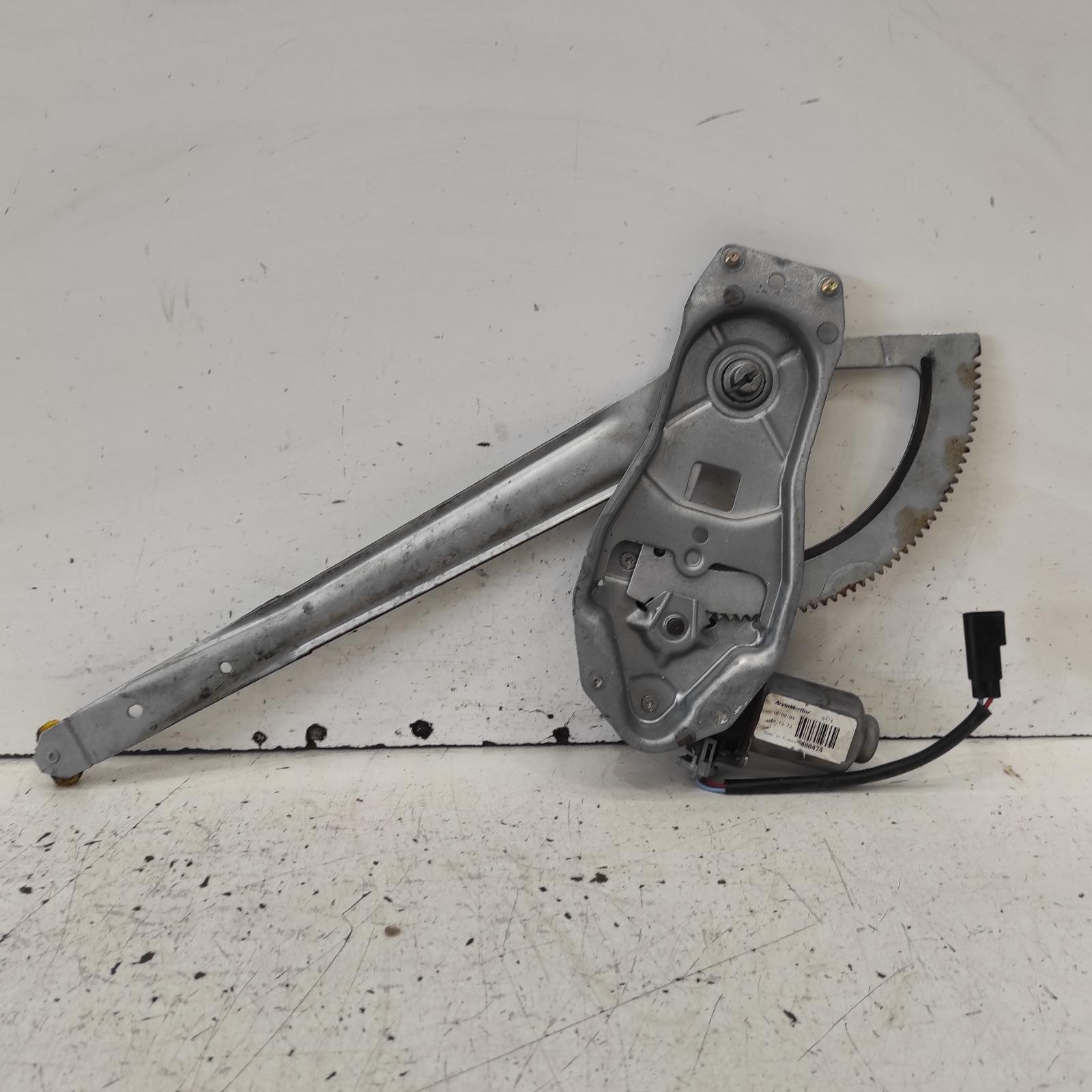 View Auto part Right Front Window Reg/Motor Ford Transit 2004