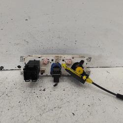 View Auto part Heater/Ac Controls Ford Transit 2004