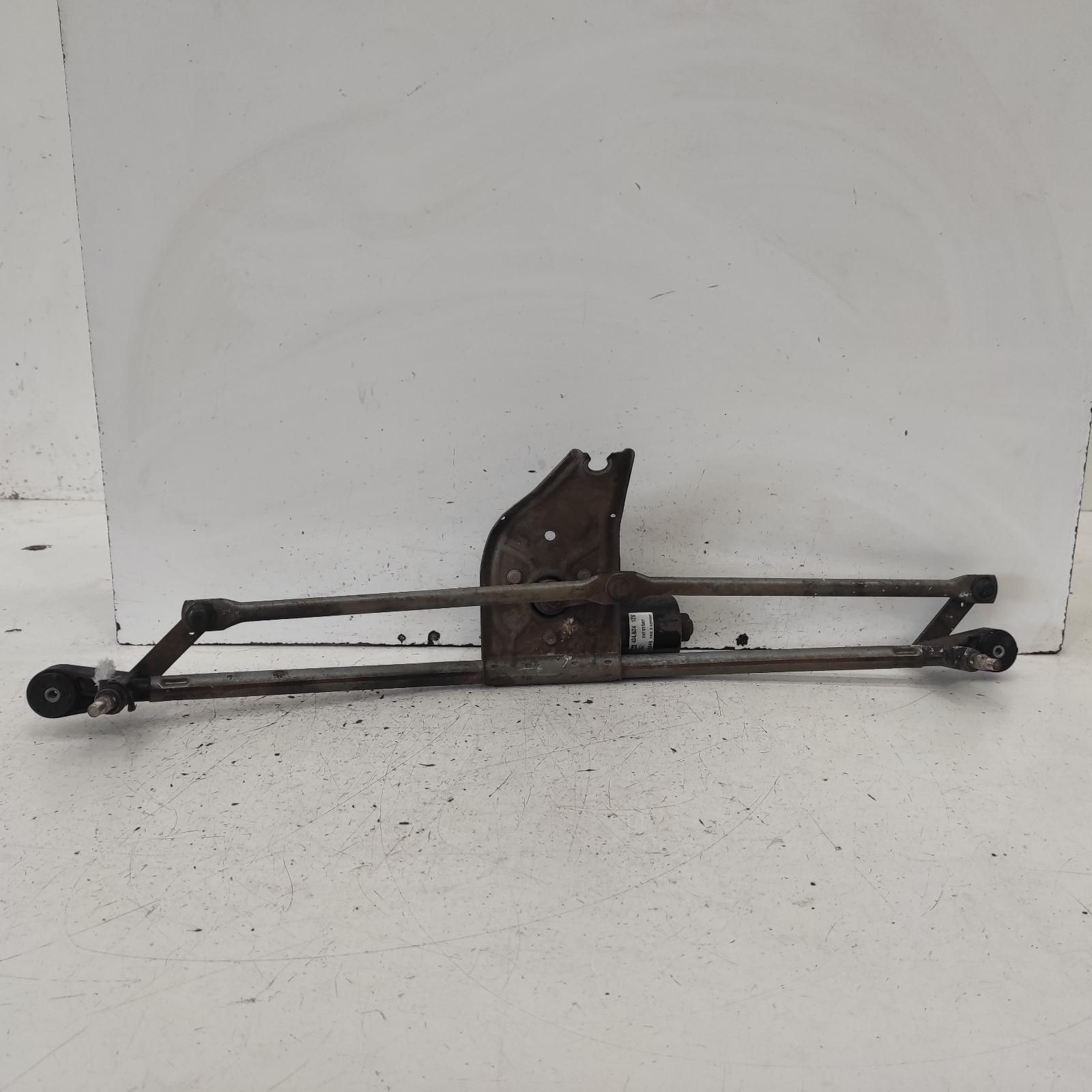 View Auto part Wiper Motor Ford Transit 2004