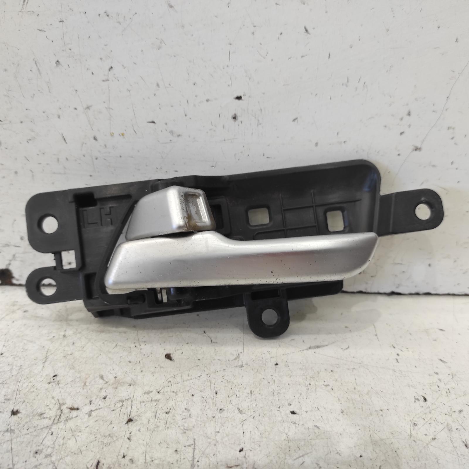 View Auto part Door Handle Kia Sportage 2018