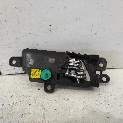 View Auto part Door Handle Kia Sportage 2018
