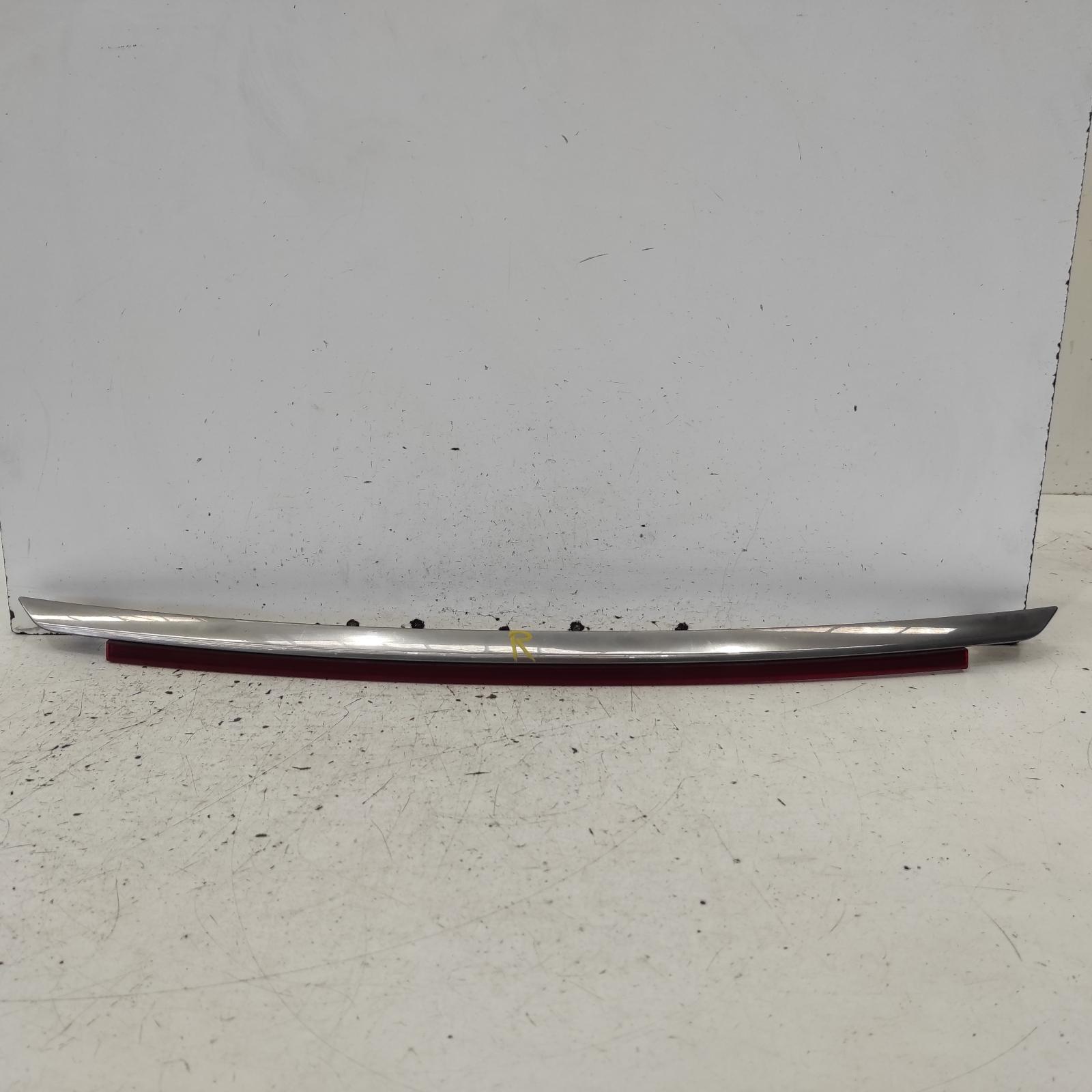 View Auto part Rear Garnish Kia Sportage 2018