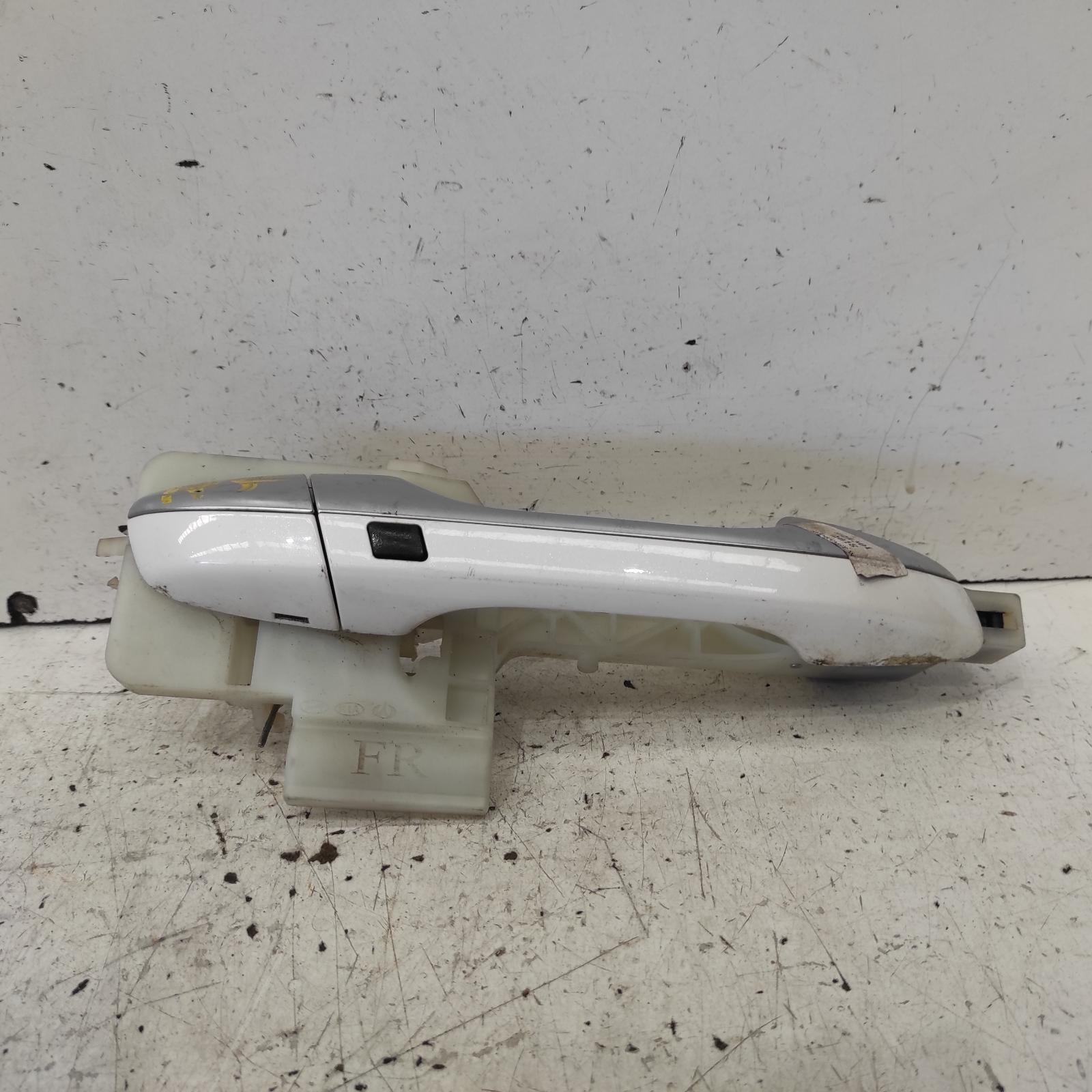 View Auto part Door Handle Kia Sportage 2018
