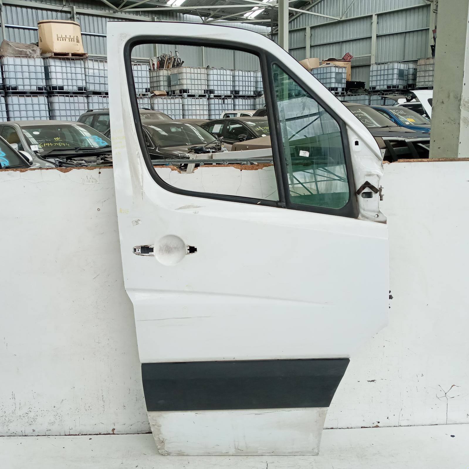 2014 Mercedes Sprinter Right Front Door View Auto part Right Front Door Mercedes Sprinter 2014