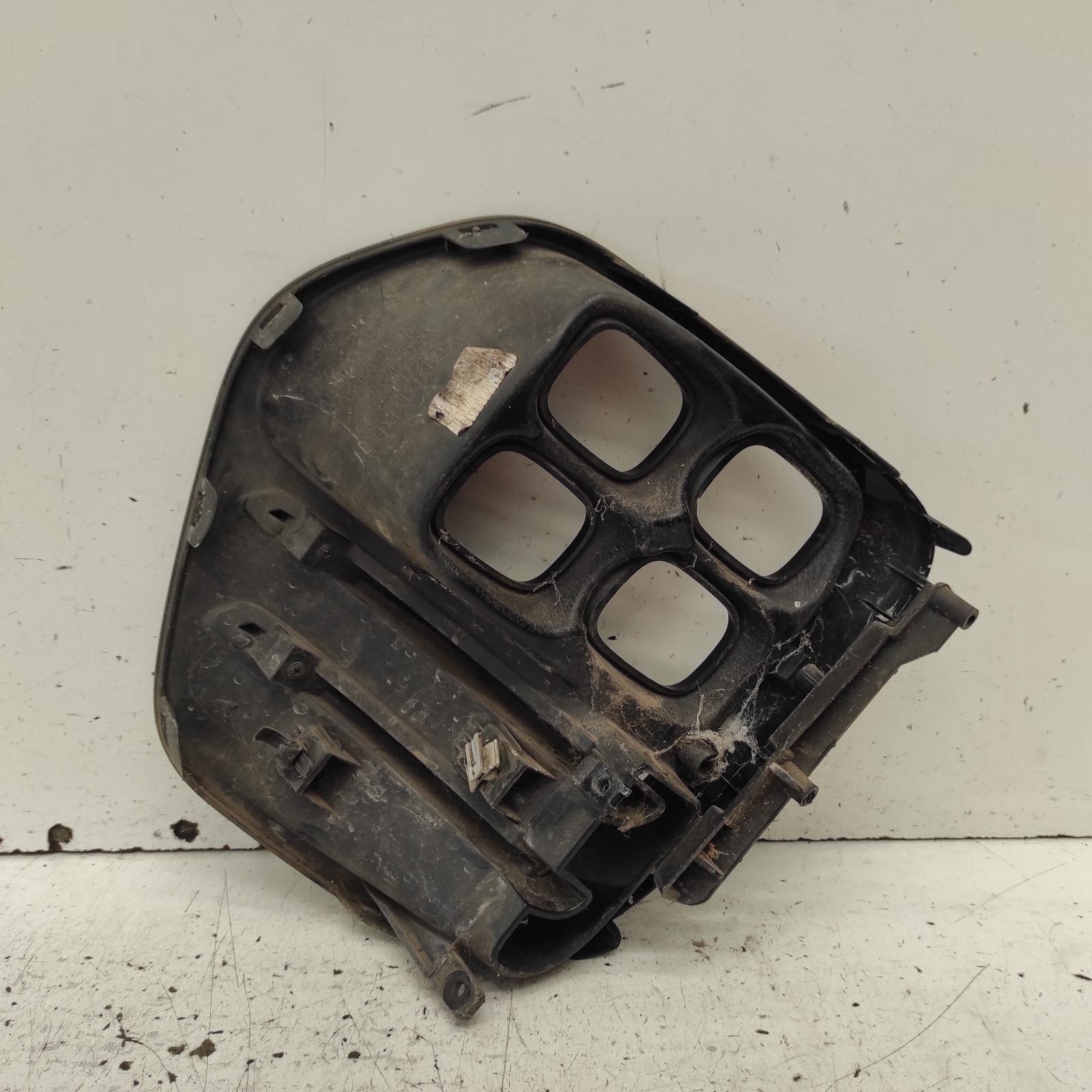 View Auto part Grille Kia Sportage 2018