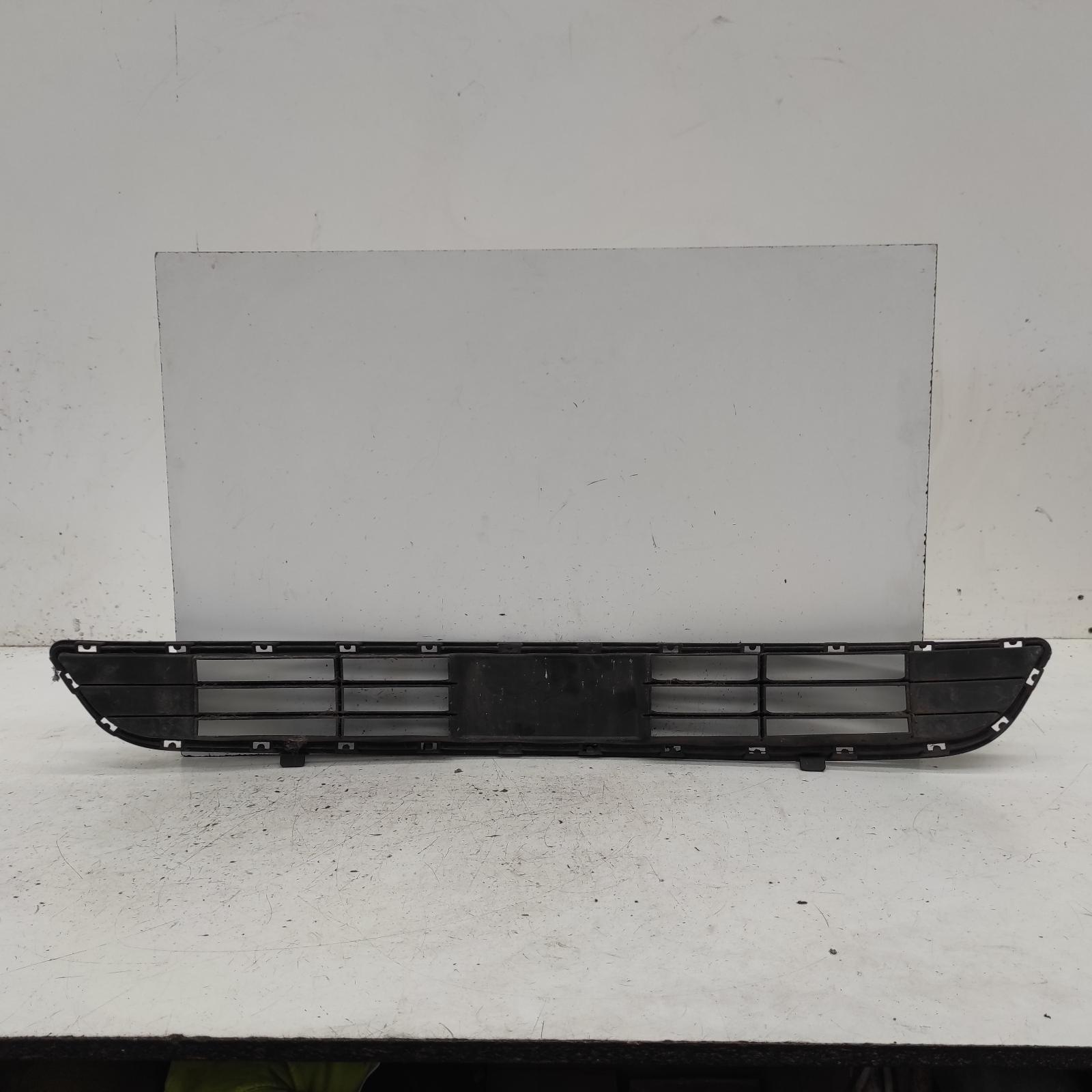View Auto part Grille Kia Sportage 2018