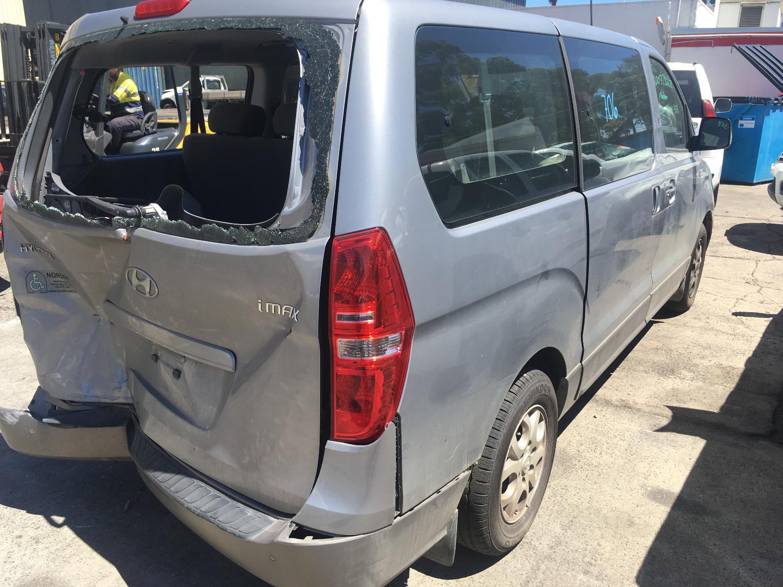 View Auto part Right Rear Side Glass Hyundai Iload/imax 2013