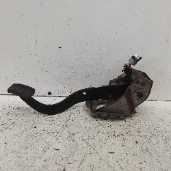 View Auto part Pedal Assembly Mitsubishi Pajero 1994
