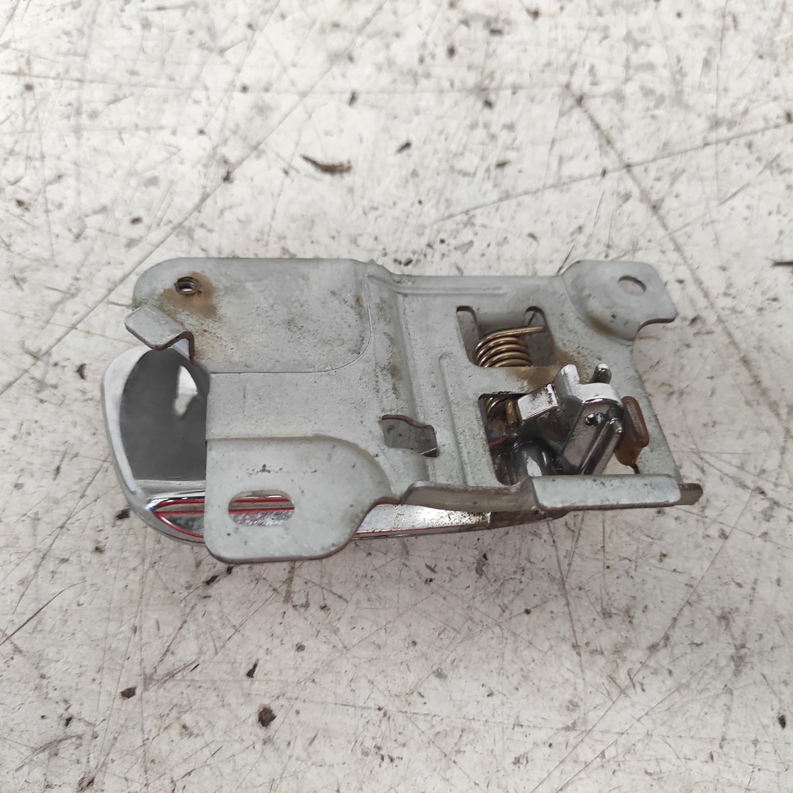 1994 Mitsubishi Pajero Door Handle View Auto part Door Handle Mitsubishi Pajero 1994