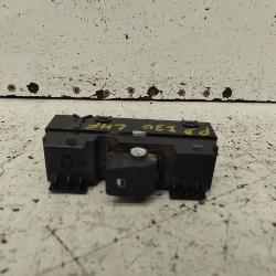 View Auto part Pwr Dr Wind Switch Hyundai I30 2018