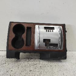 View Auto part Console Mitsubishi Pajero 2008