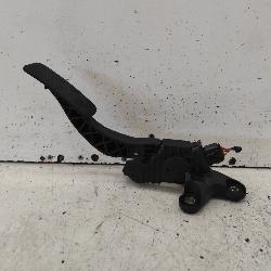 View Auto part Pedal Assembly Kia Seltos 2022