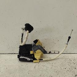 View Auto part Door/Boot/Gate Lock Kia Seltos 2022