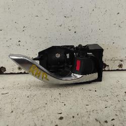 View Auto part Door Handle Mazda 3 2018