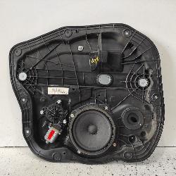View Auto part Right Rear Wnd Reg/Motor Kia Cerato 2017