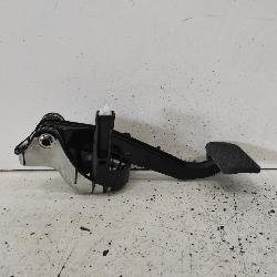 View Auto part Pedal Assembly Mercedes C Class 2010