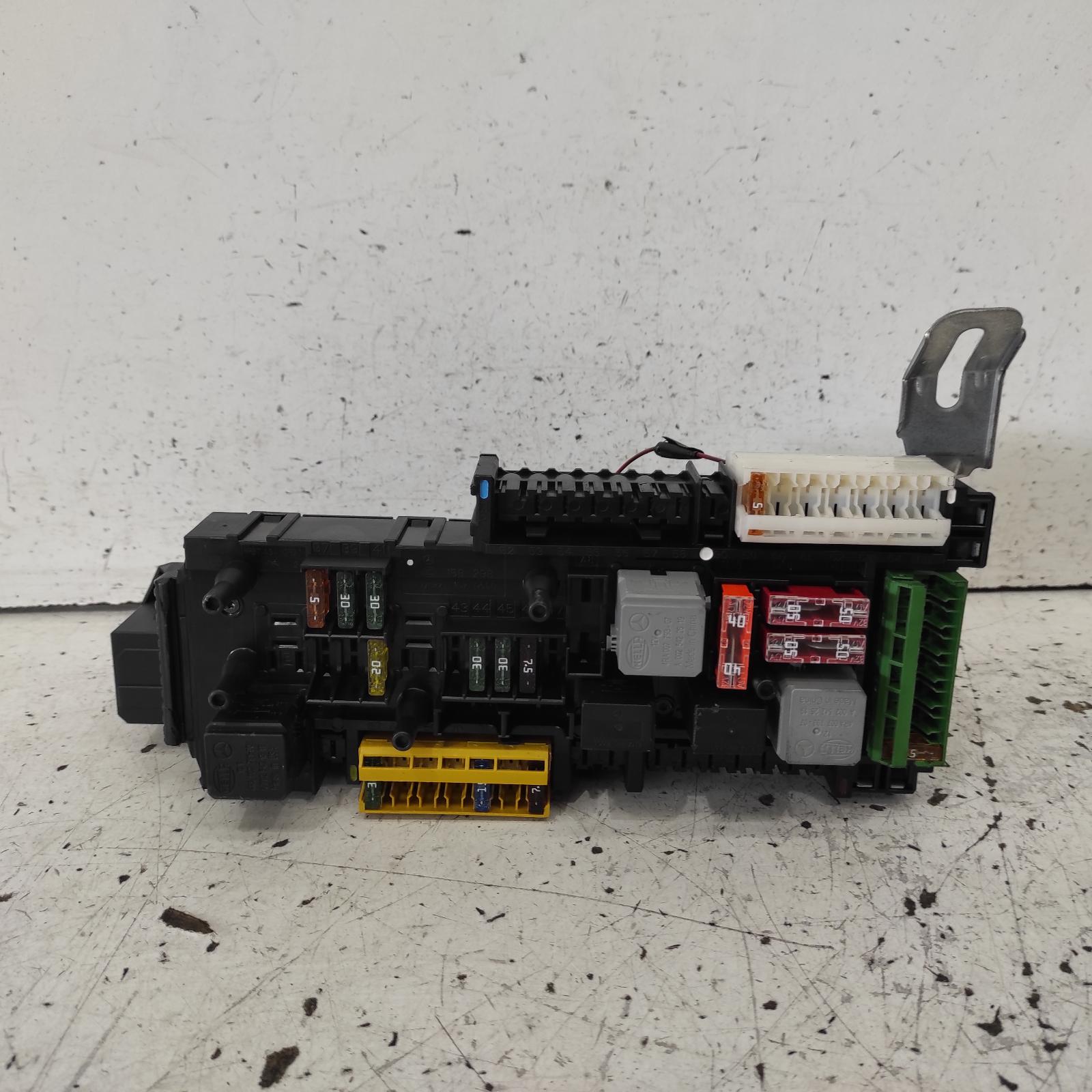 View Auto part Ecu Mercedes C Class 2010