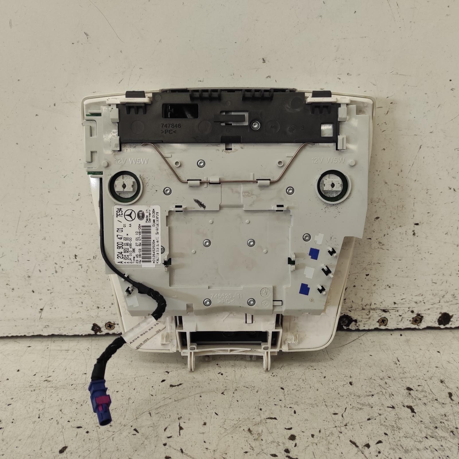 View Auto part Courtesy Light Mercedes C Class 2010