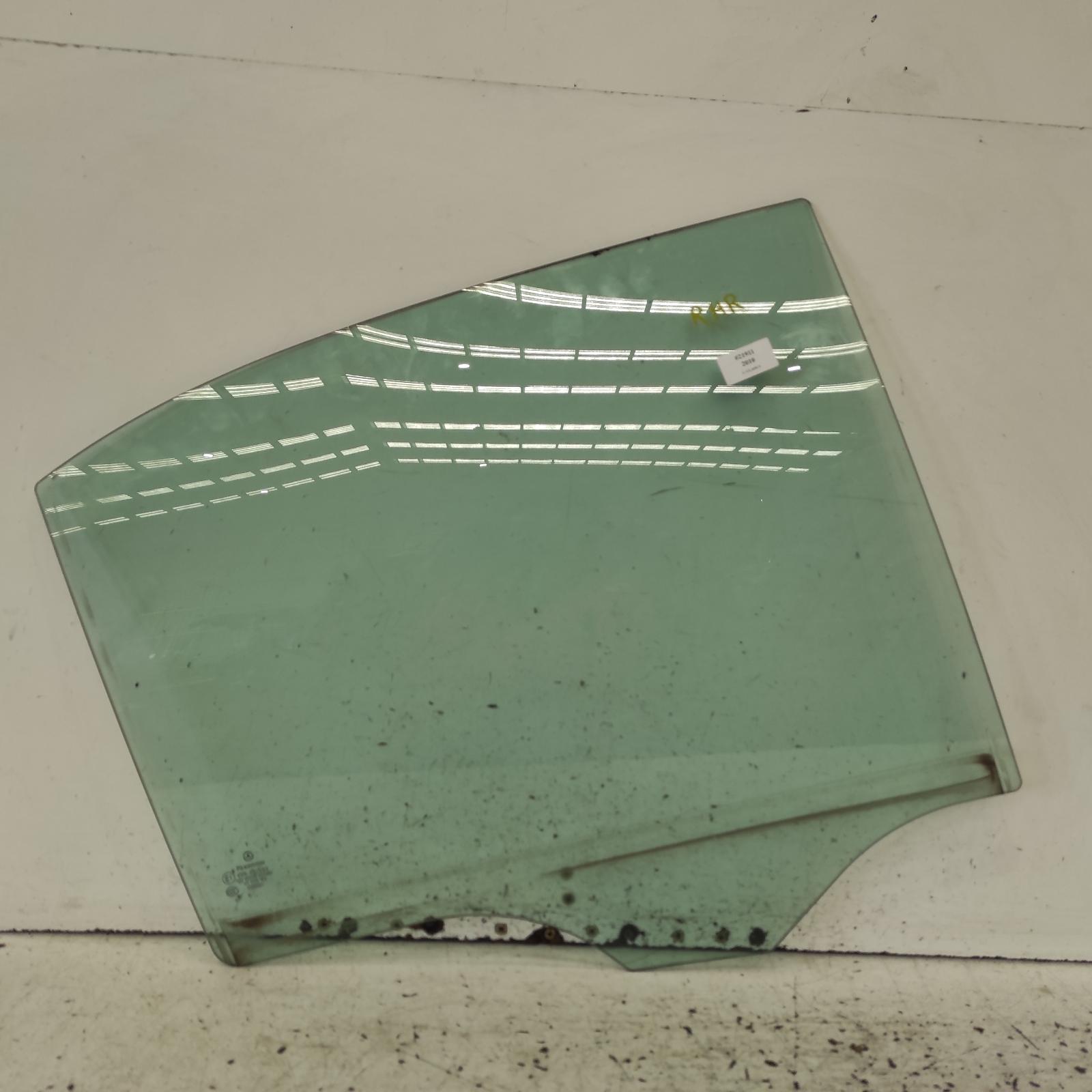 View Auto part Right Rear Door Window Mercedes C Class 2010