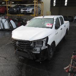 View Auto part Fuel Pump Toyota Hilux 2015