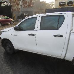 View Auto part Fuel Pump Toyota Hilux 2015
