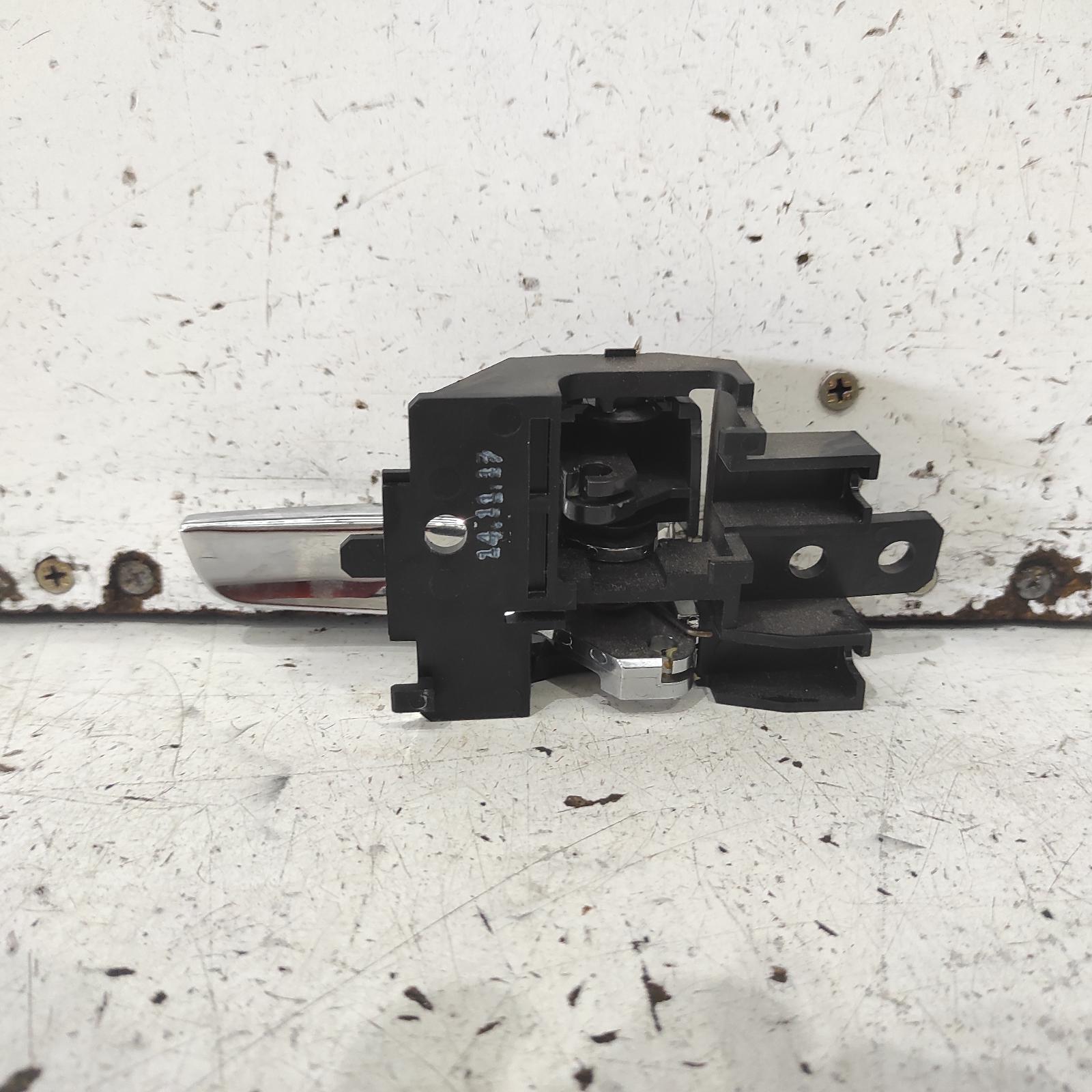 View Auto part Door Handle Mitsubishi Asx 2015