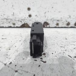 View Auto part Misc Switch/Relay Mitsubishi Asx 2015