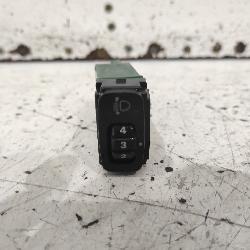 View Auto part Misc Switch/Relay Mitsubishi Asx 2015