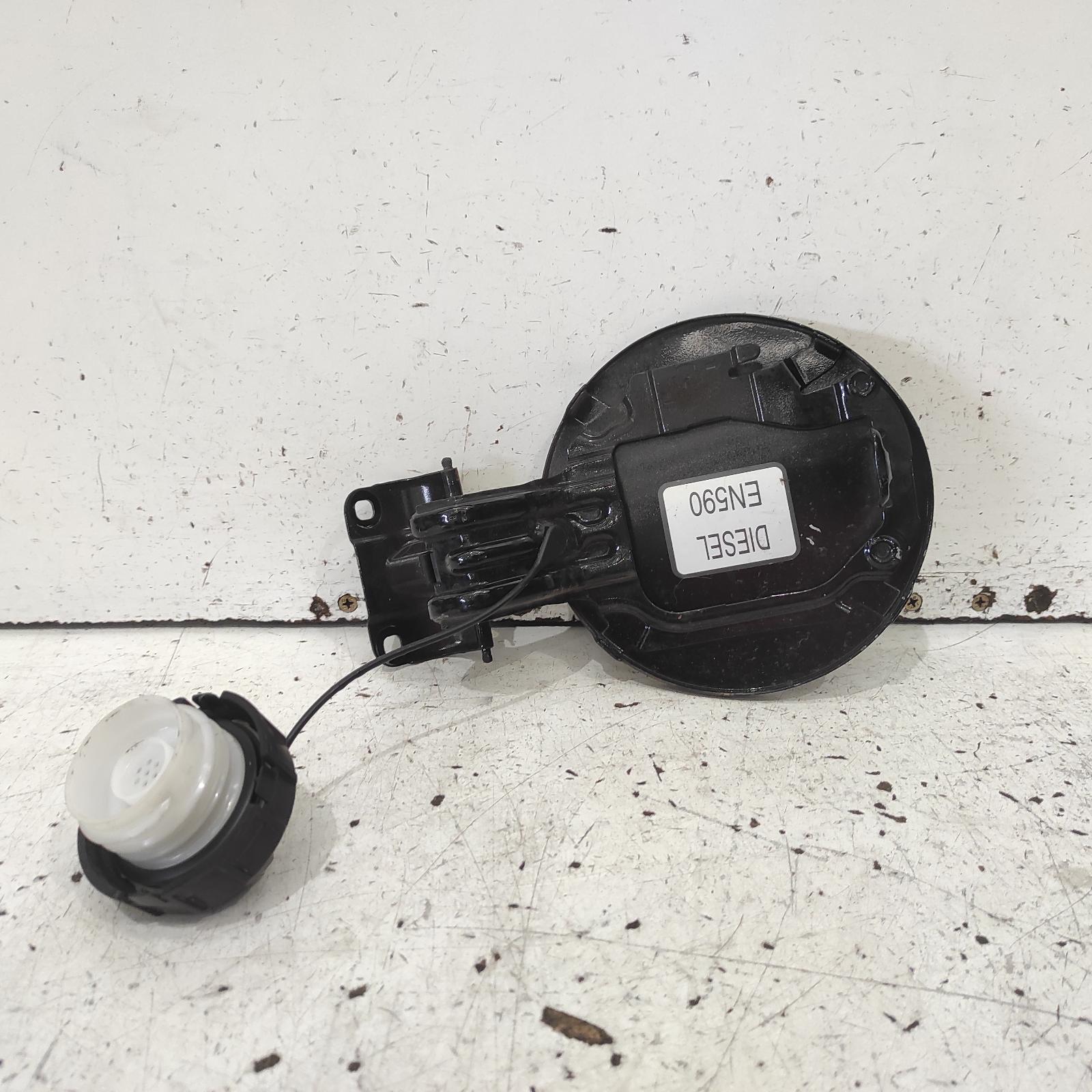 2015 Mitsubishi Asx Fuel Door / Filler View Auto part Fuel Door / Filler Mitsubishi Asx 2015