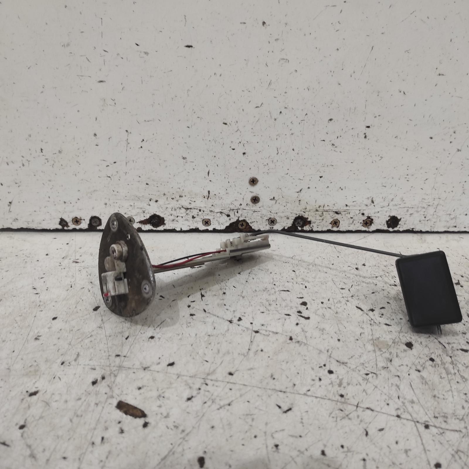 View Auto part Fuel Sending Unit Mitsubishi Asx 2015