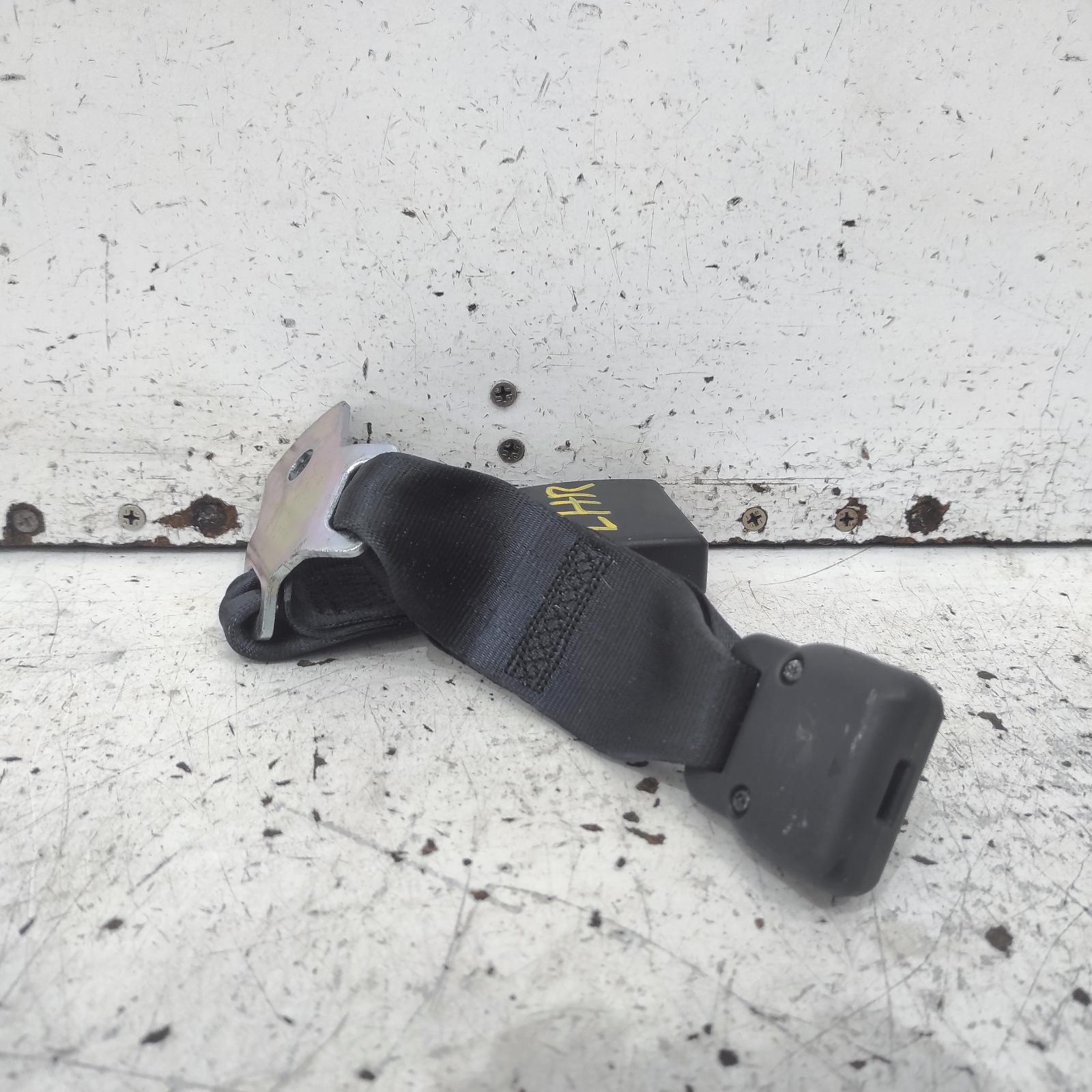 View Auto part Seatbelt/Stalk Mitsubishi Asx 2015